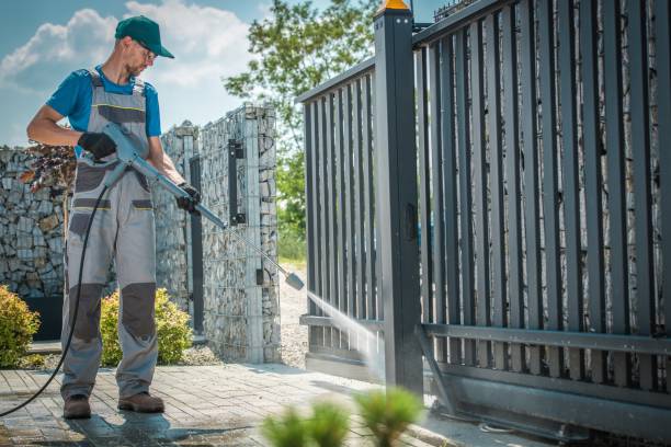 Best Driveway Pressure Washing  in Brownwood, TX